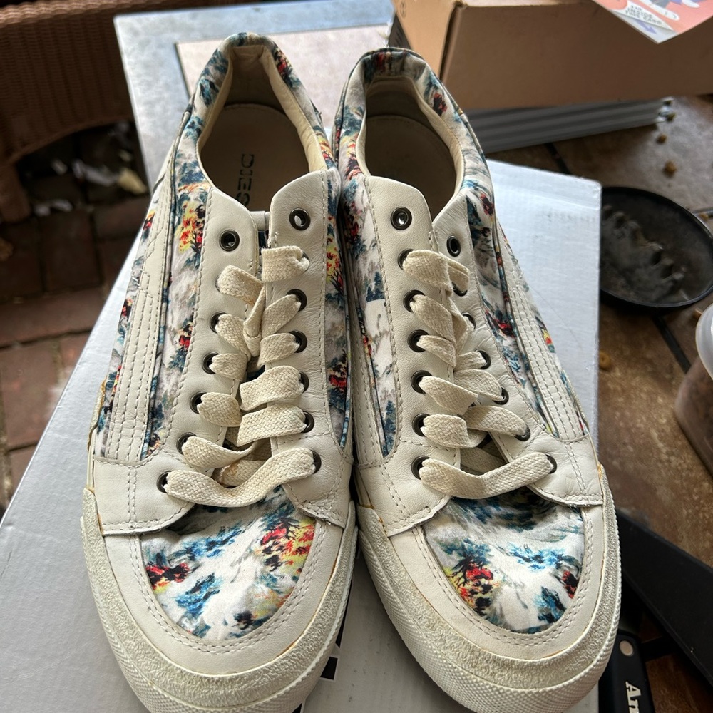 Floral Canvas Women's Sneakers